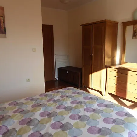 Cedar 4 Self-catered Bansko